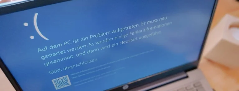 Notebook-mit-kritischer-Fehlermeldung-beim-Windows-Start